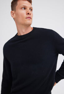 Jac + Jack AU Knitwear Beckham Cashmere Sweater - Black