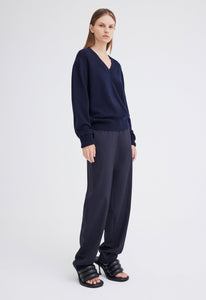 Jac+Jack Knitwear Sharpo Cashmere Sweater - Darkest Navy